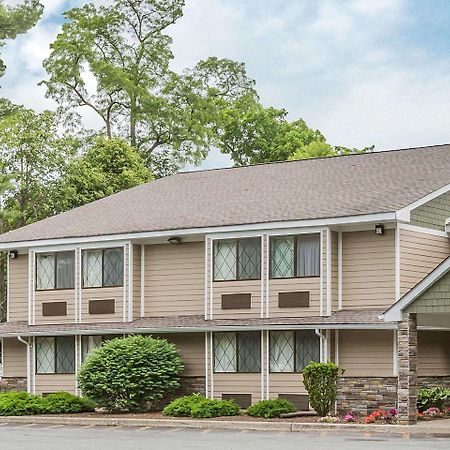 Quality Inn Hyde Park - Poughkeepsie North Buitenkant foto