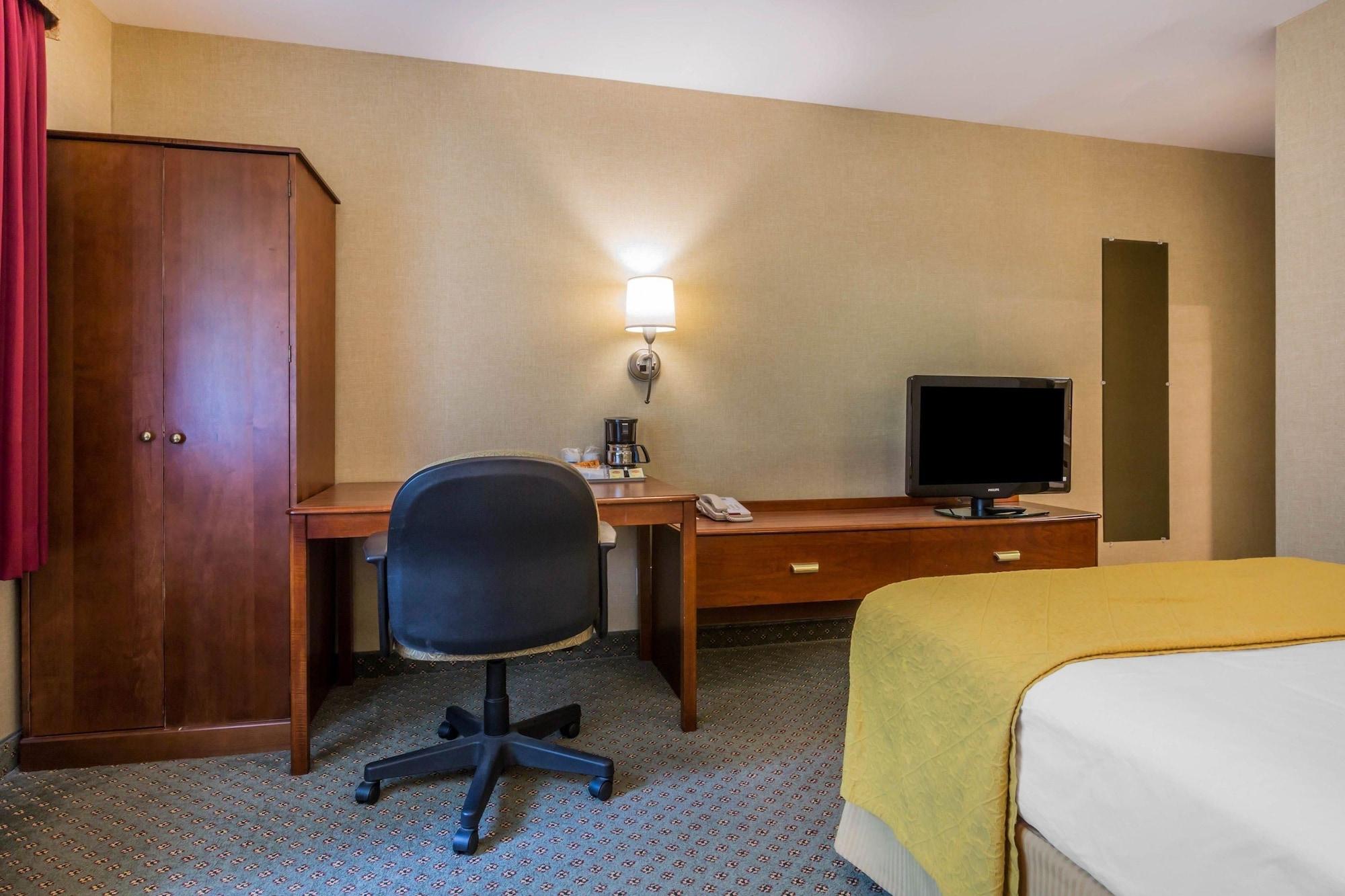 Quality Inn Hyde Park - Poughkeepsie North Buitenkant foto