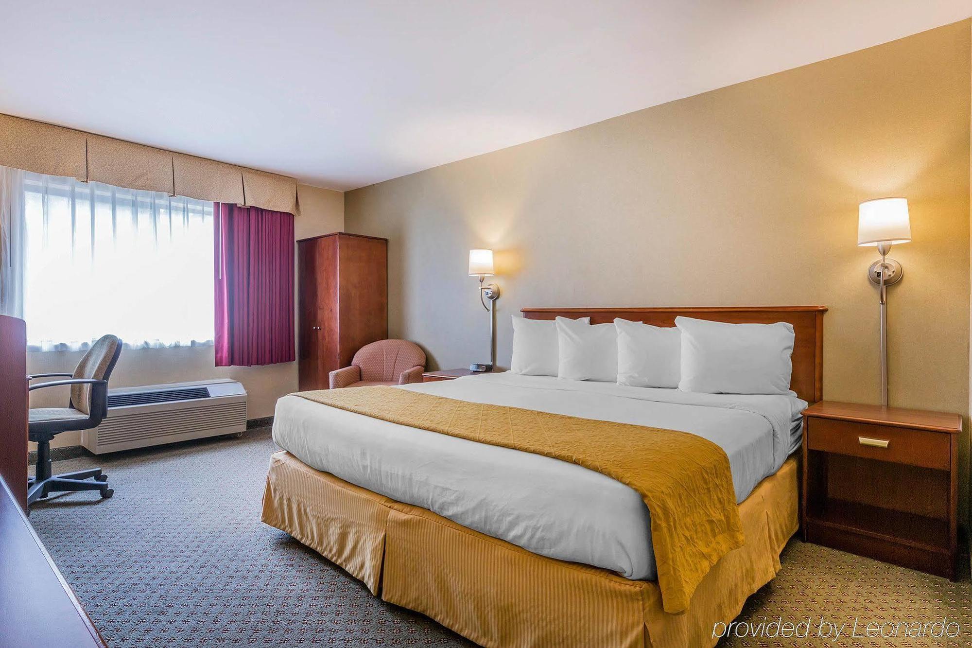 Quality Inn Hyde Park - Poughkeepsie North Buitenkant foto